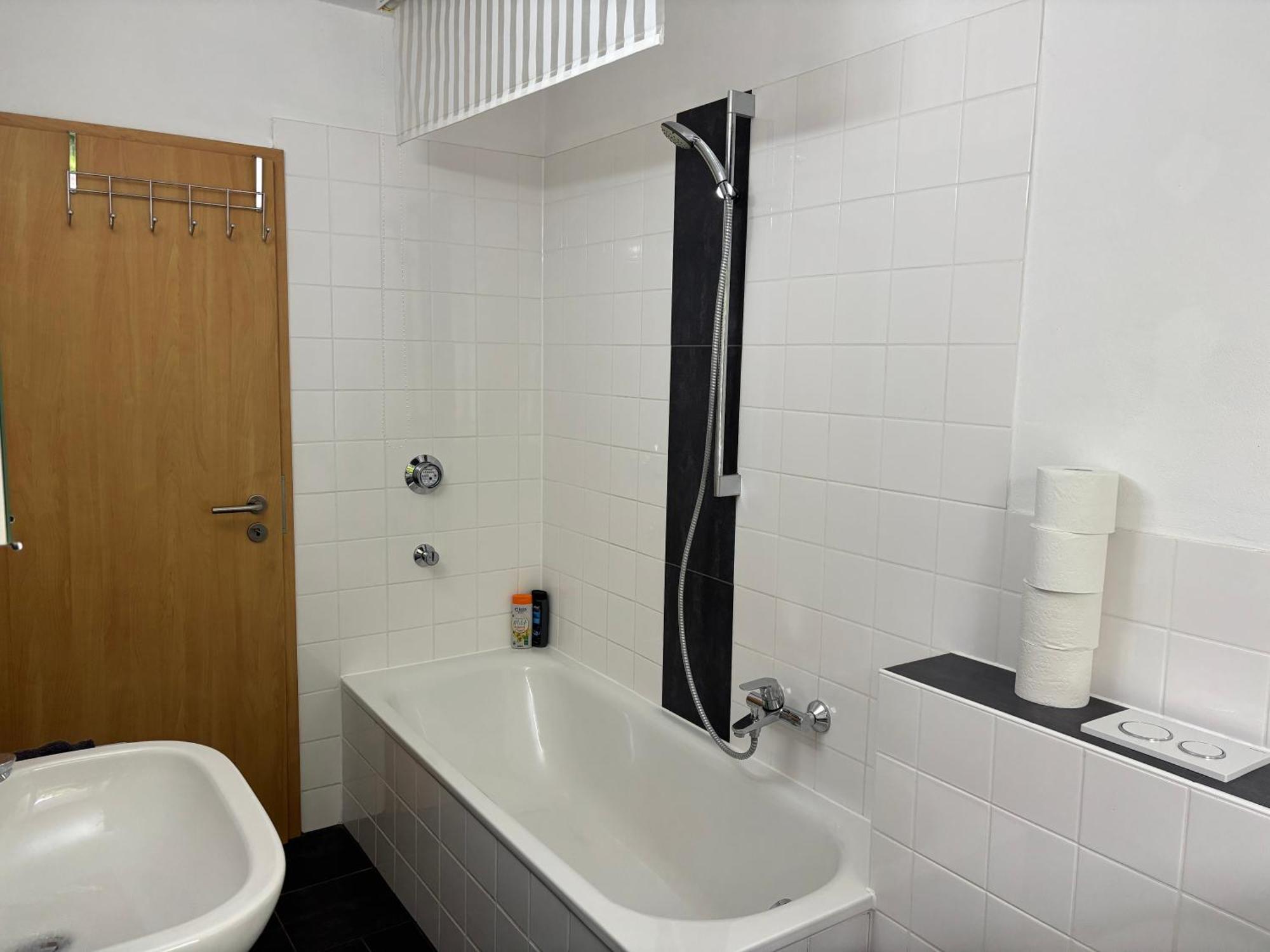 Cityloft Kassel 2 - Zentrale Unterkunft - Balkon - Netflix - Parkplatz Экстерьер фото